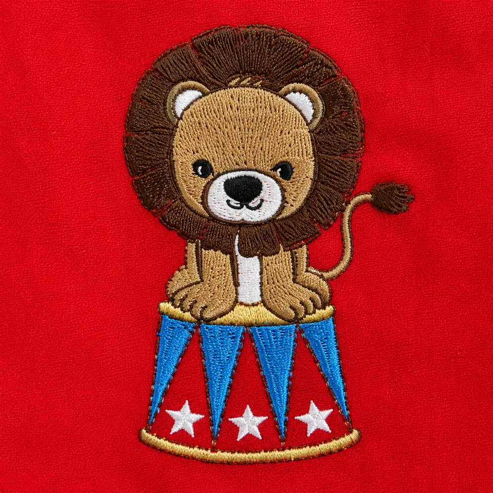 Leão de circo bordado