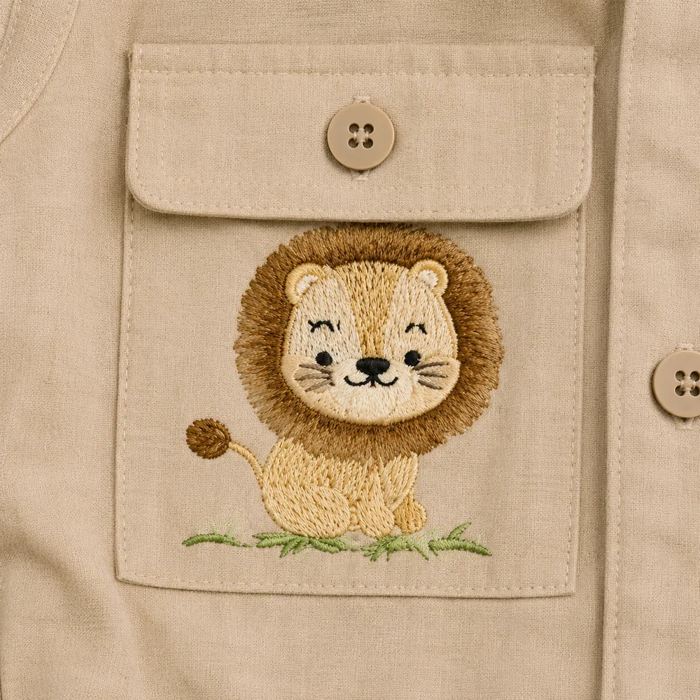 Bolso com bordado de leão